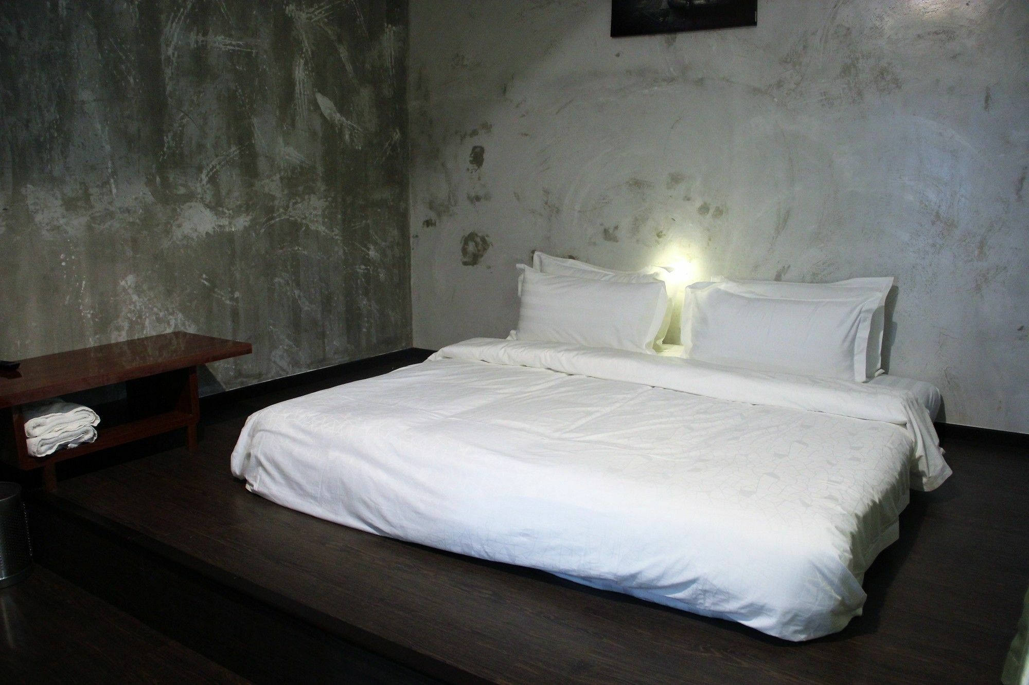 Oyo 1119 Memoire Express Hotel Kuching Exteriör bild